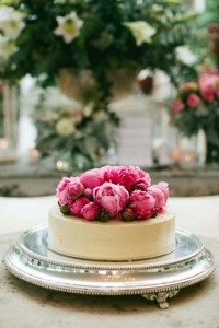 flowers on cake